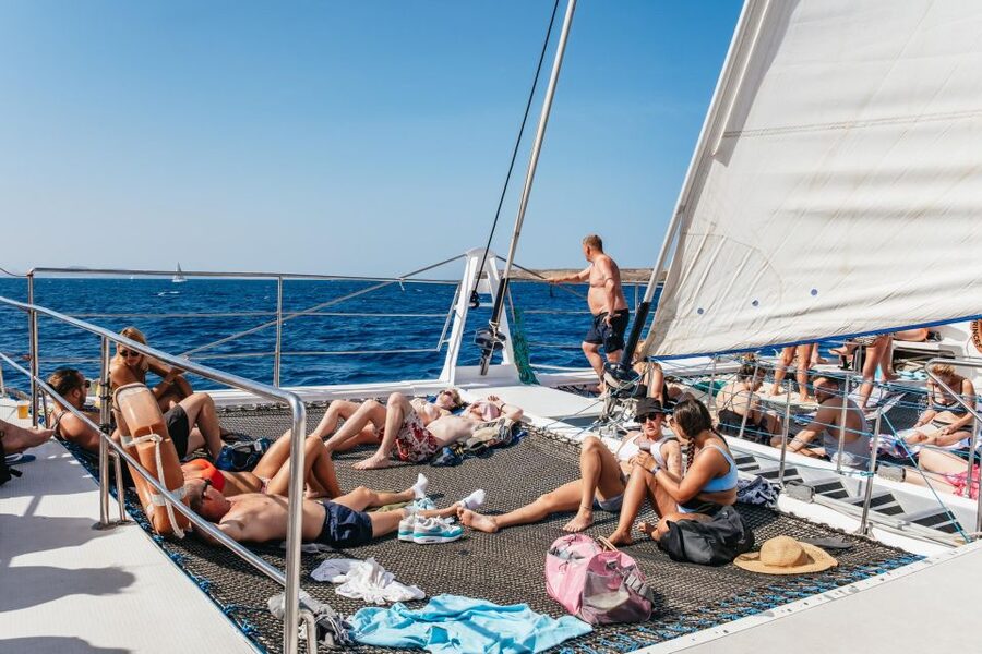 Lanzarote: Day Trip to the Papagayo Beaches by Catamaran - Why the Costa de Papagayo stop matters