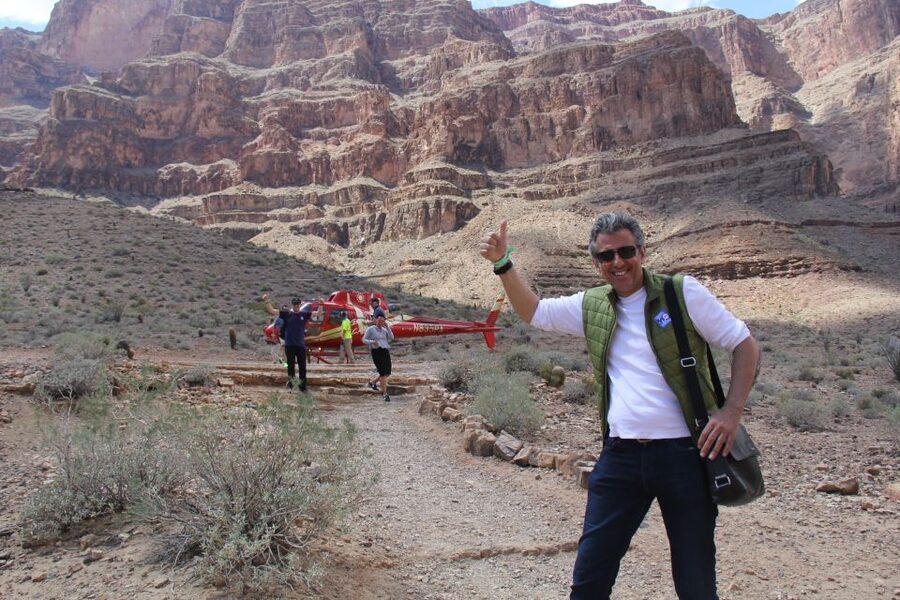 Las Vegas: Grand Canyon in Spanish with Skywalk and Lunch - Lunch is convenient after the viewpoints