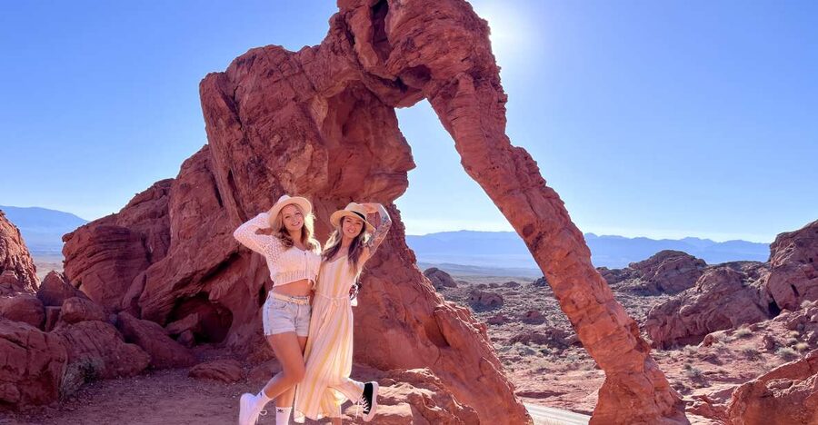 Las Vegas: Valley of Fire and Red Rock Canyon Day Trip - Heat, walking, and what to pack
