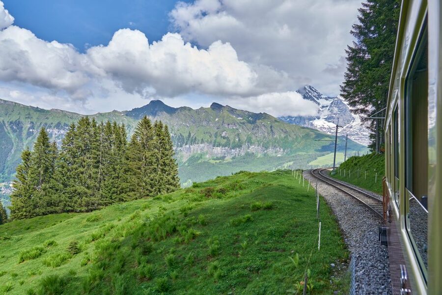 Lauterbrunnen and Mürren Small Group Day Trip - Is $354 a fair price?