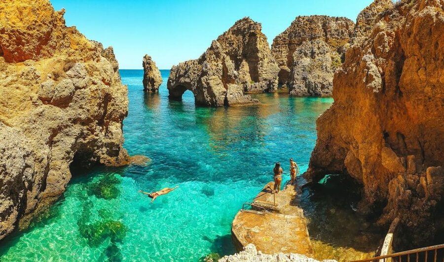 Lisbon: Algarve, Benagil Cave, Carvoeiro & Lagos Day Trip - How the Private Format Changes the Day