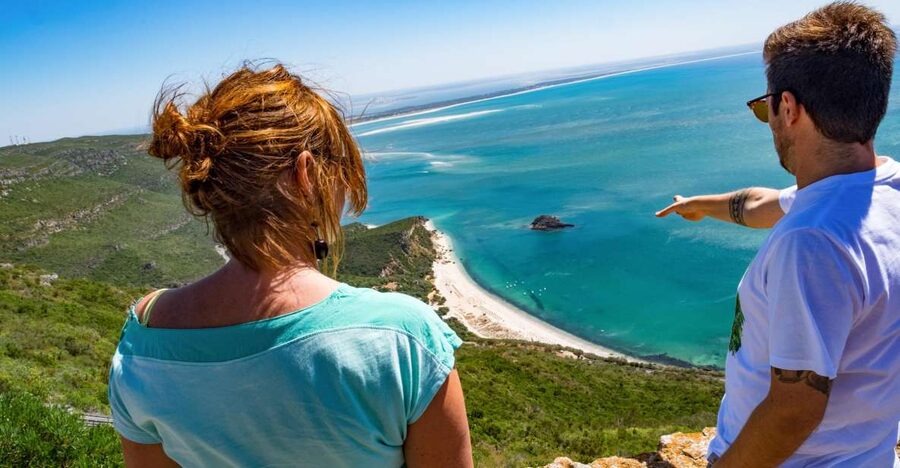 Lisbon: Arrábida Natural Park and Sesimbra Day Trip - Key points at a glance