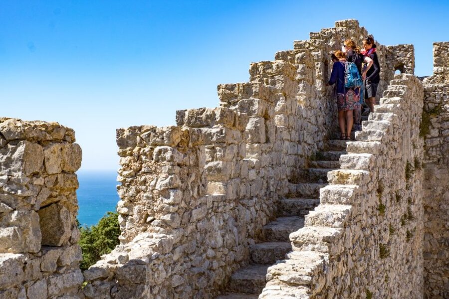 Lisbon: Arrábida Natural Park and Sesimbra Day Trip - The Arrábida beaches: sightseeing or swimming