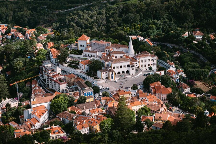 Lisbon: Regaleira, Sintra, Cape Rock & Cascais Day Trip - Walking, weather, and practical planning