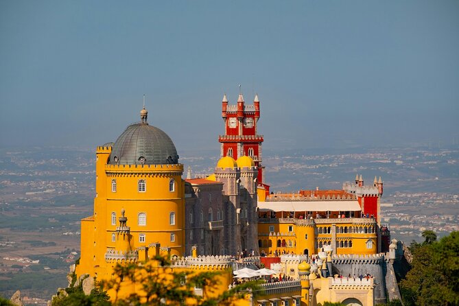 Lisbon: Sintra Private Day Trip with Pena Palace & Wine Tasting - The private van and guide experience