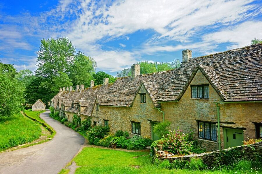 London: Oxford, Stratford, Cotswolds, and Warwick Day Trip - Is $103 good value?