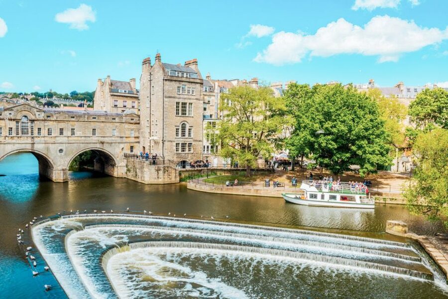 London: Stonehenge, Windsor, and Bath Day Trip by Bus - Key points at a glance