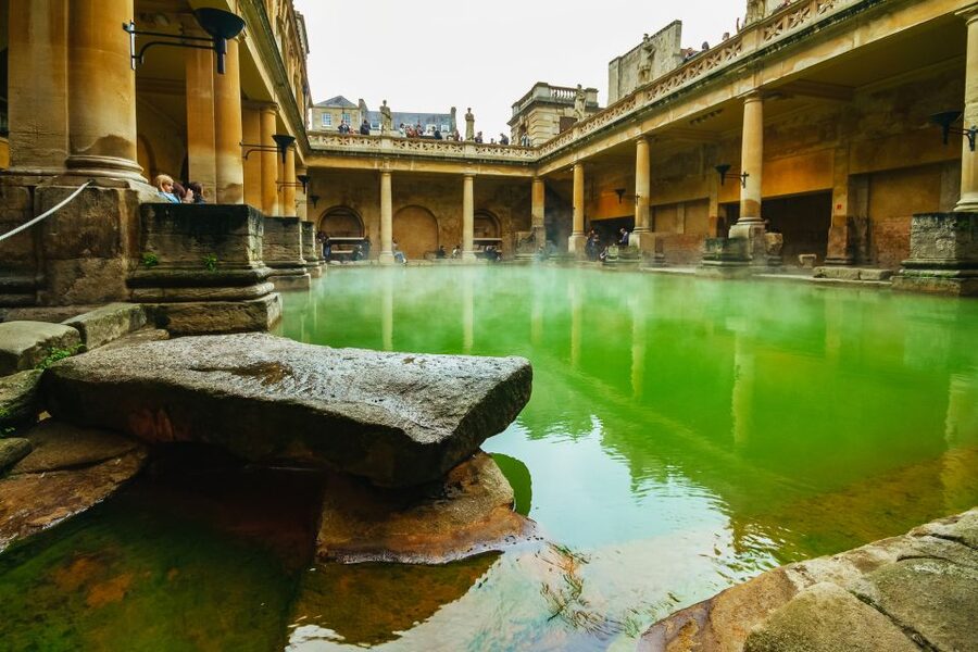 London: Windsor, Stonehenge, Bath, and Roman Baths Day Trip - Is $120 good value for this route?