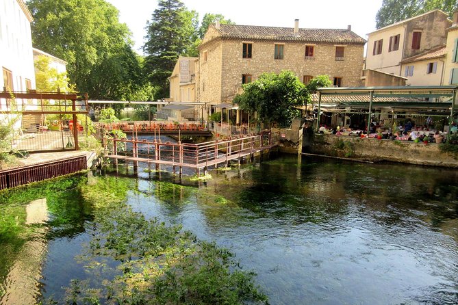 Luberon Market & Villages Day Trip from Aix-en-Provence - Ansouis and Sunday market life