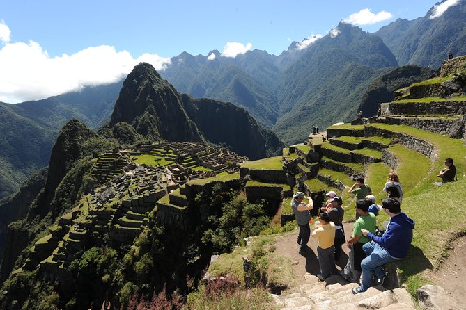 Machu Picchu Day Trip from Cusco - The early Cusco pickup and station transfer