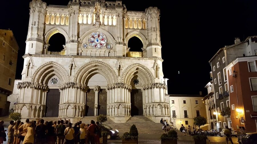 Madrid:Full Day Trip to Cuenca, Cathedral and Hanging Houses - Inside Cuenca Cathedral
