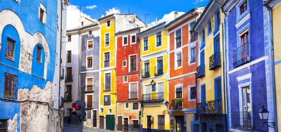 Madrid:Full Day Trip to Cuenca, Cathedral and Hanging Houses - What the $88 price includes