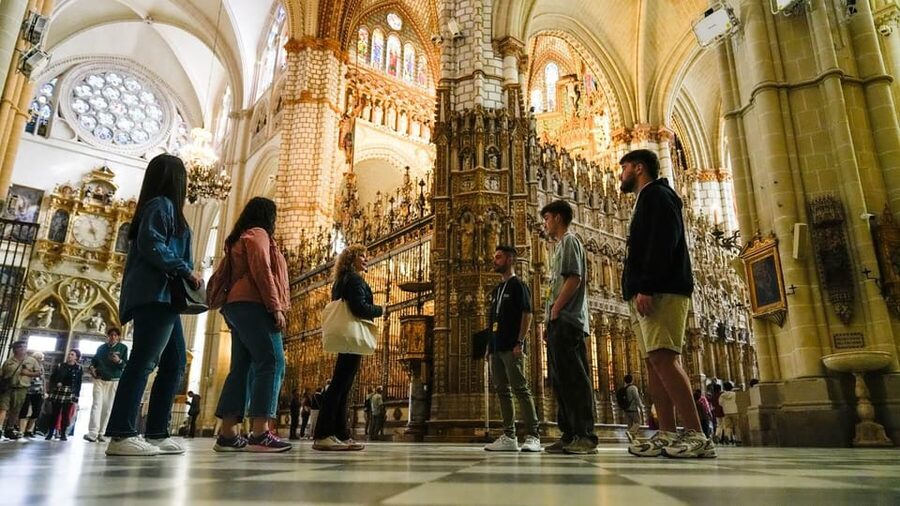 Madrid: Toledo Day Trip with Winery Visit and Wine Tasting - Lunch is yours to arrange