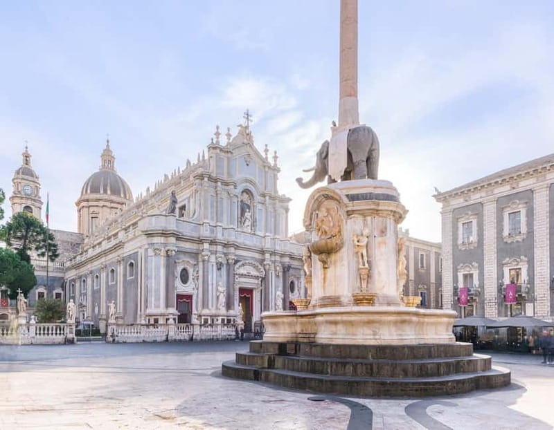 Malta: Mount Etna and Catania Guided Day Trip by Catamaran - Three hours among Catania’s Baroque streets