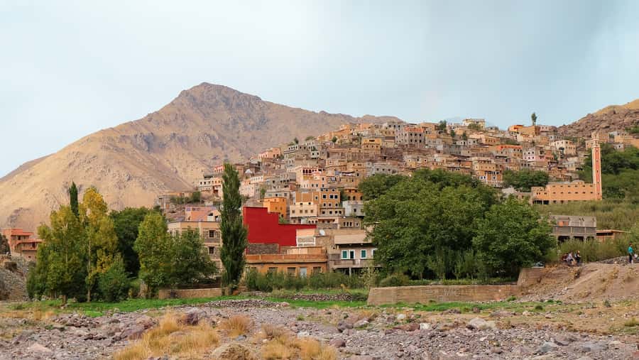 Marrakech Day trip Atlas Mountains & Agafay Desert - Walking among Berber villages and terraced hills