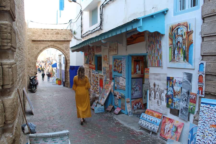Marrakech: Day Trip to the Beautiful and Historic Essaouira - Lunch at the port, with seafood on your own budget