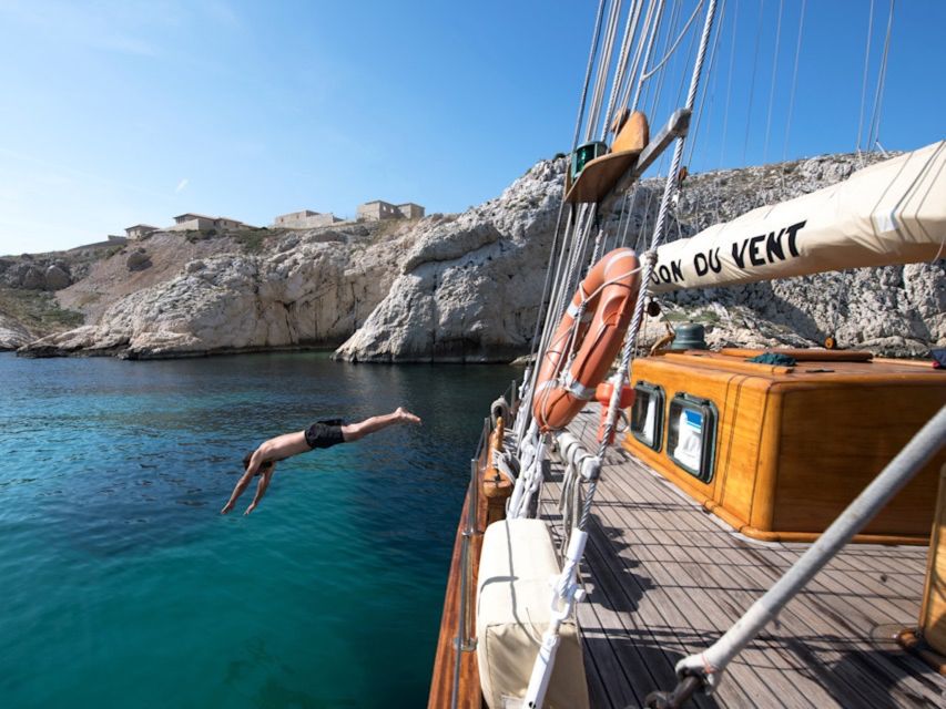 Marseille: Calanques Sailing Day Trip with Lunch and Wine - A full day aboard Le Don du Vent