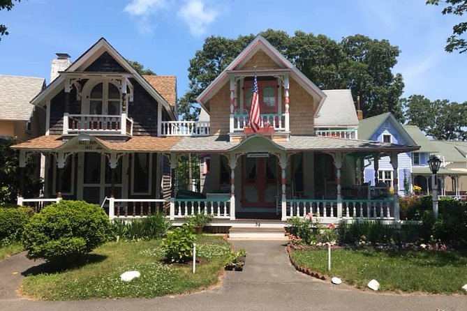 Martha's Vineyard Day Trip with Optional Island Tour from Boston - The early Boston pickup sets the tone