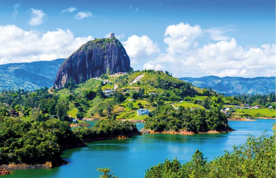 Medellin: Guatapé Day Trip & Boat to Pablo Escobar's Estate - Who should book this outing
