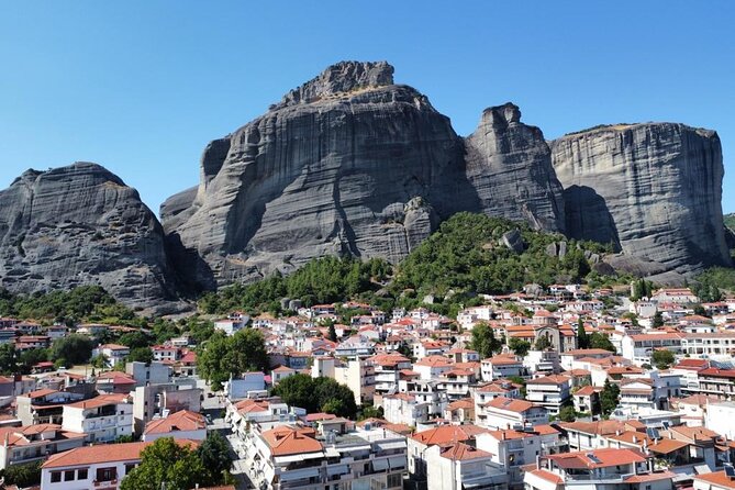 Meteora Day Trip with central Pick up & optional Lunch - Inside the monasteries: stairs, rules, and quiet details
