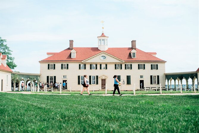 Mount Vernon and Old Town Alexandria Day Trip from Washington DC - The drive through Old Town Alexandria