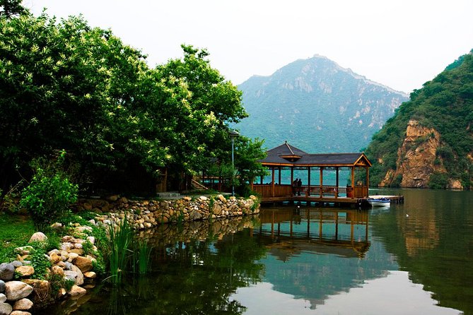 Mutianyu&Huanghuacheng Water Great Wall: Guided Tour or Transfer - Driver-only or driver plus guide?