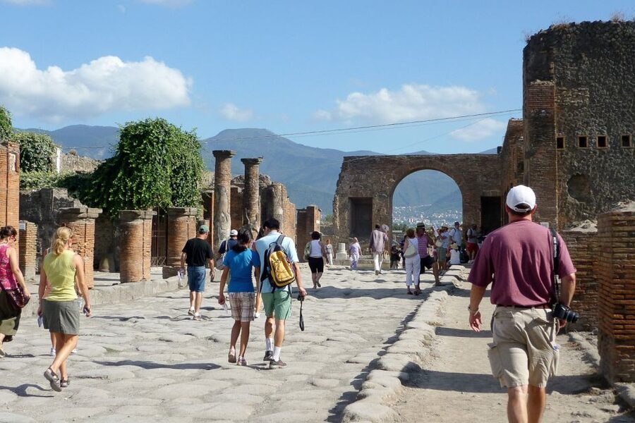 Naples: Day Trip to Pompeii and Capri - Is $168.51 good value?