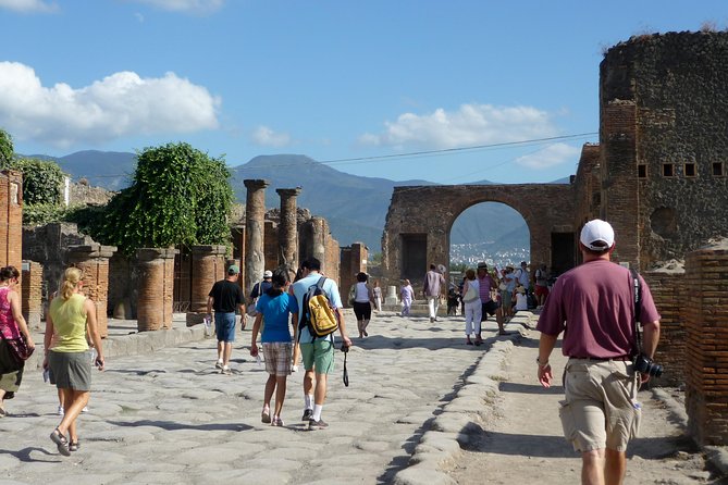 Naples: Pompeii & Mt Vesuvius All-Inclusive Small Group w/ Lunch - Why this Naples day trip works