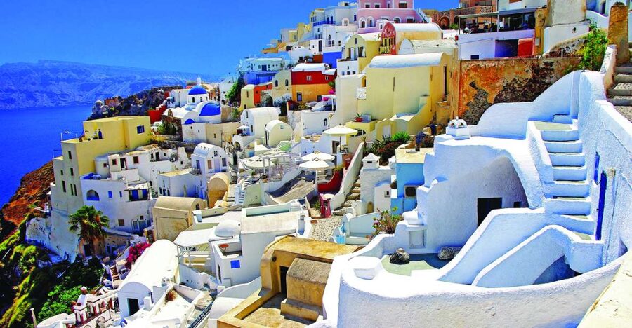 Naxos: Santorini Day Trip by Boat - The boat from Naxos to Santorini