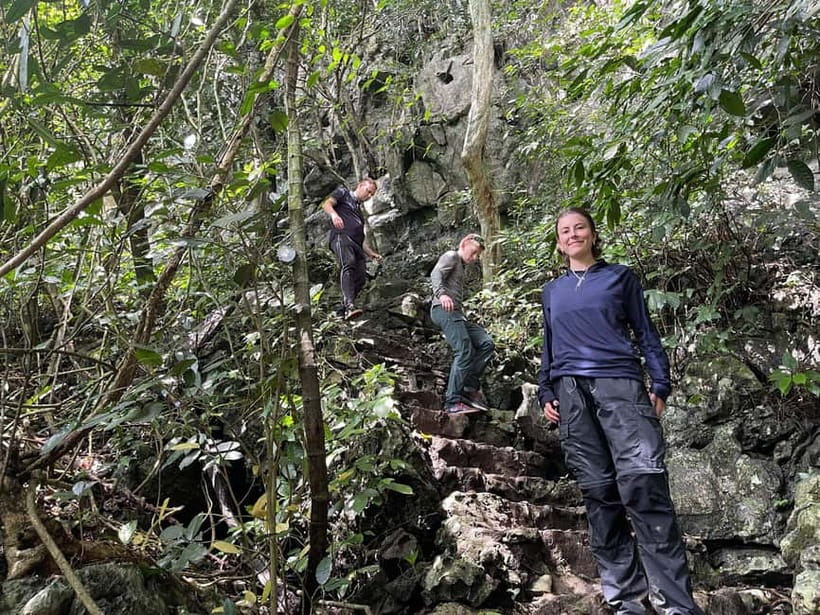 Ninh Binh: Cuc Phuong Jungle Hike & Wildlife Day Trip - Meeting the primates at the rescue center