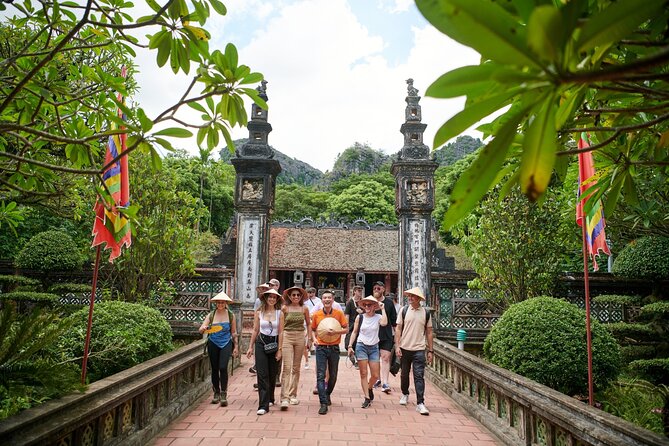 Ninh Binh Day Trip: Hoa Lu-Trang An/Tam Coc-Mua Cave-Cycling-Boat - Hoa Lu, temples, and the bicycle ride