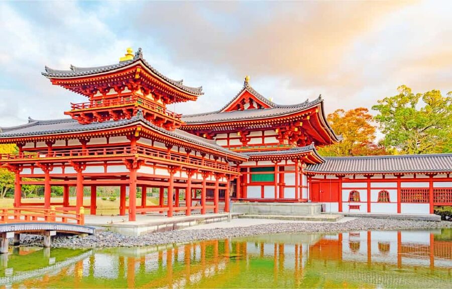 Osaka: Nara and Uji Day Trip with Deer Park and Hot Spring - What this Osaka day trip is really like