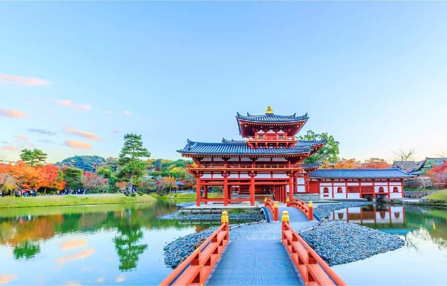 Osaka: Nara and Uji Day Trip with Deer Park and Hot Spring - Choosing between Byodo-in and the Tale of Genji Museum