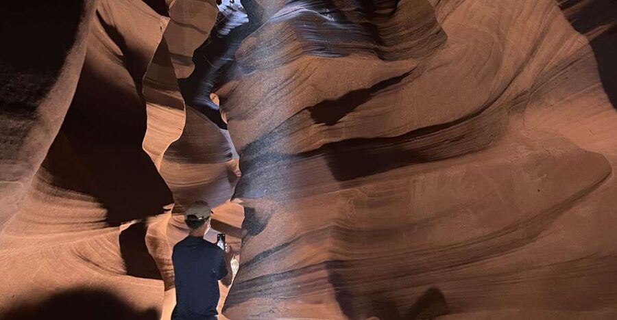 Page: Upper & Lower Antelope Canyon Combo Day Trip - What to bring and what to leave behind