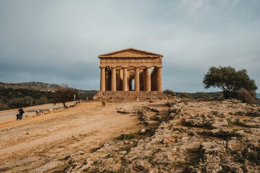 Palermo: Valley of the Temples and Scala dei Turchi Day Trip - Meeting behind the Politeama Theatre