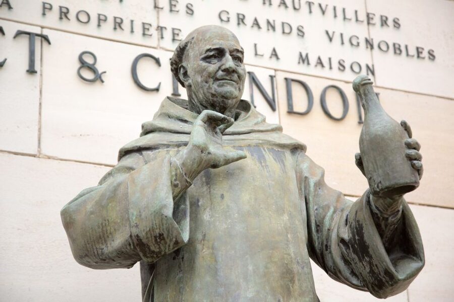 Paris: Private Day Trip to Champagne with 8 Tastings & Lunch - A major Champagne house and the polished side of the region