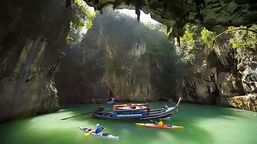 Phuket: James Bond Island Day Trip by Speed Boat with Lunch - Hotel pickup and the Phuket traffic problem