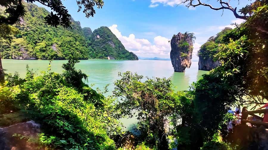 Phuket: James Bond Island Day Trip by Speed Boat with Lunch - A slower hour at ZCoco Beach