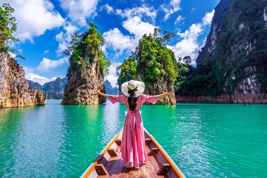 Phuket: Private Day Trip Khao Sok w/ Lake Boat Tour & Lunch - A short stop at the Cheow Lan viewpoint