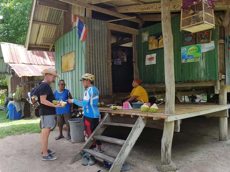 Phuket: Yao Island Cycling and Beach Day-Trip - Should you book the Koh Yao Noi cycling day?