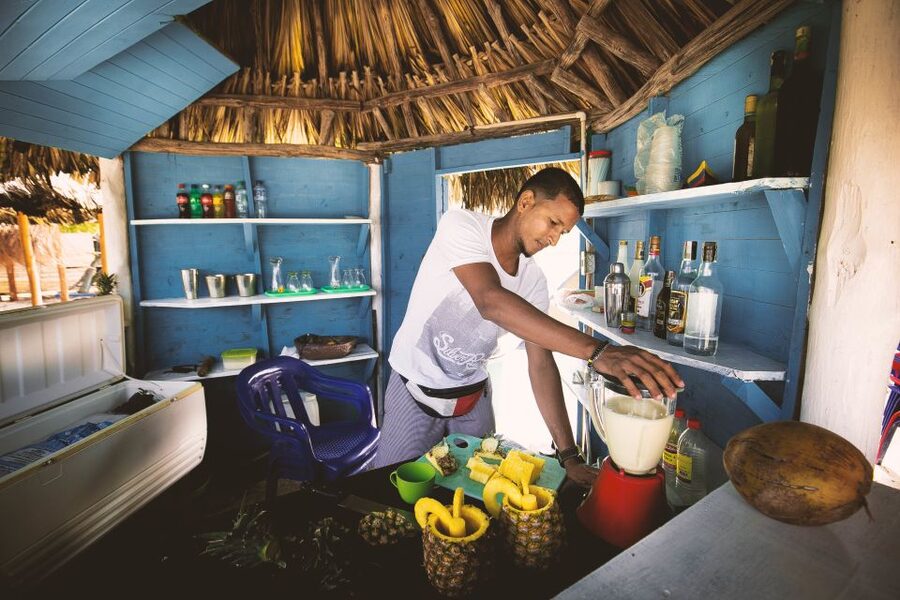 Playa Blanca Full-Day Trip from Cartagena - The morning pickup plan matters