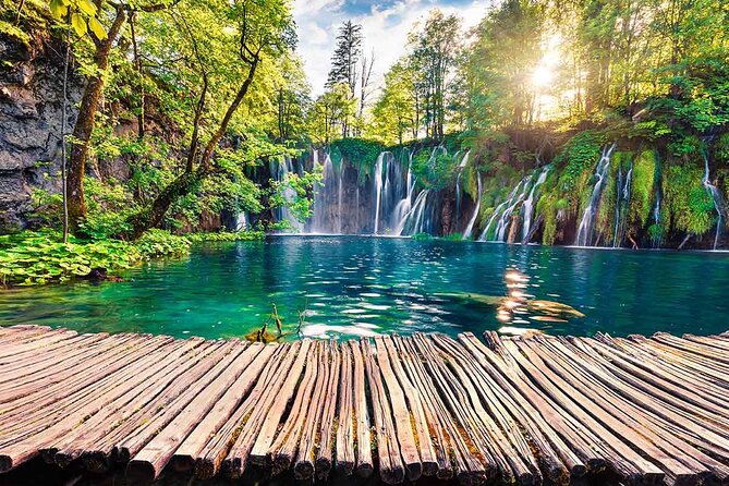 Plitvice and Rastoke day trip from Zagreb w/ticket (guar. dep.) - What the guide adds to a self-guided visit