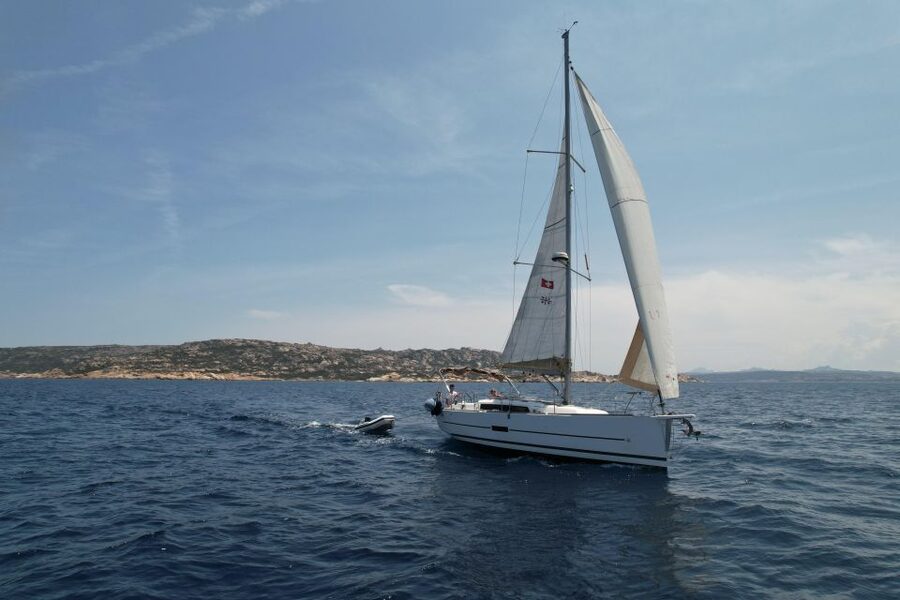 Poltu Quatu: La Maddalena Archipelago Sailboat full-day trip - Who Should Book This Sailing Trip?