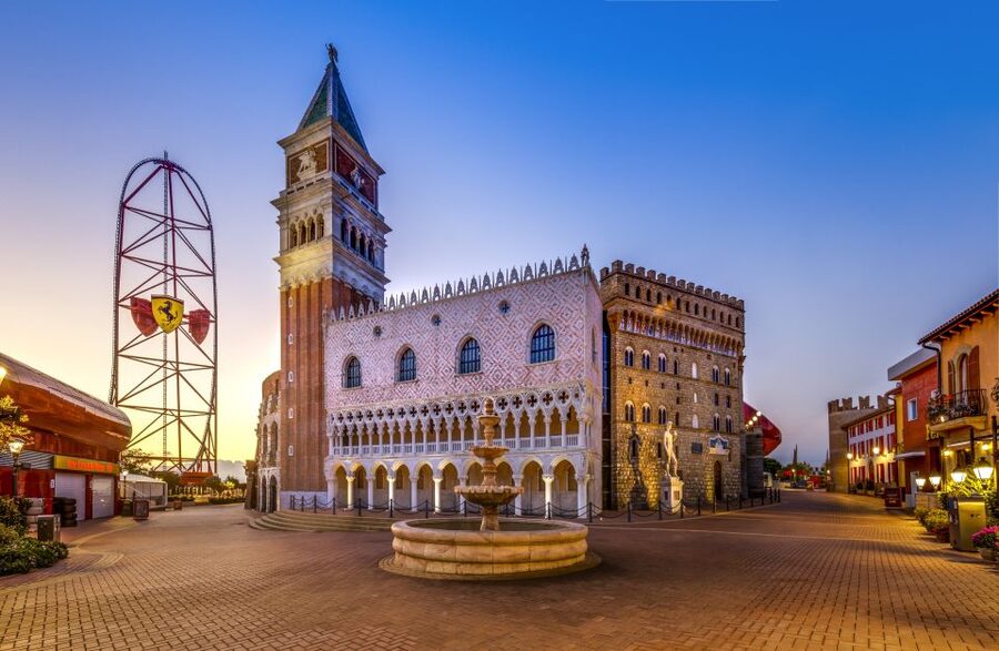PortAventura and Ferrari Land: Full-Day Trip from Barcelona - Shows give the day some breathing room