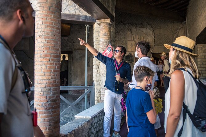 Priority Access Pompeii & Mt. Vesuvius Full day from Sorrento - Pompeii’s theaters and public power