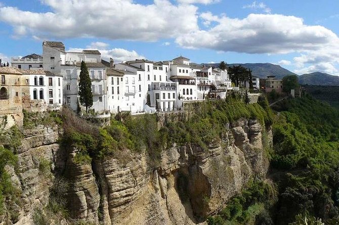 Private Guided Day Trip to the White Villages and Ronda from Seville - Why this makes a good break from Seville
