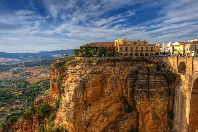 Private Guided Day Trip to the White Villages and Ronda from Seville - Arcos de la Frontera and the flexible route