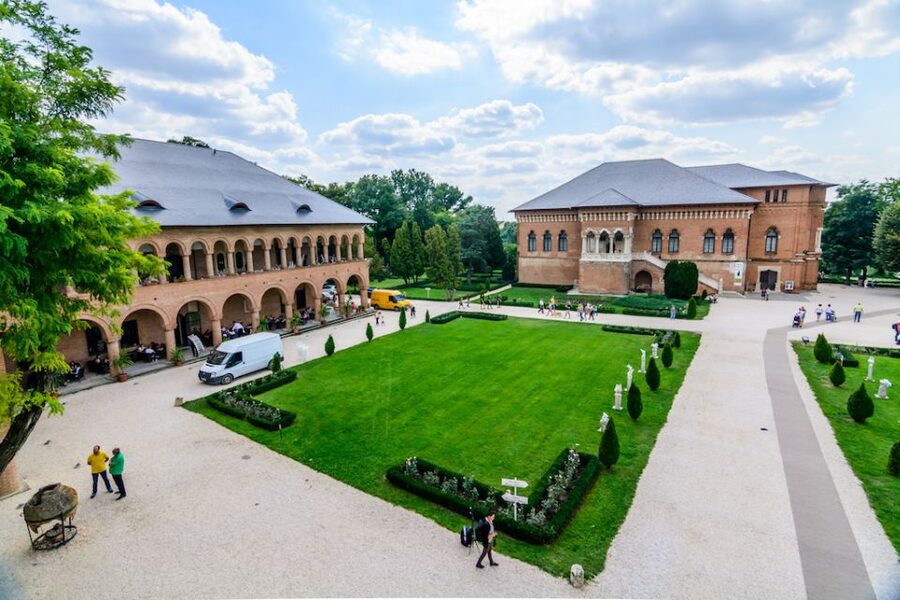 Private Half Day Trip to Snagov Monastery & Mogosoaia - Price, inclusions, and the real value