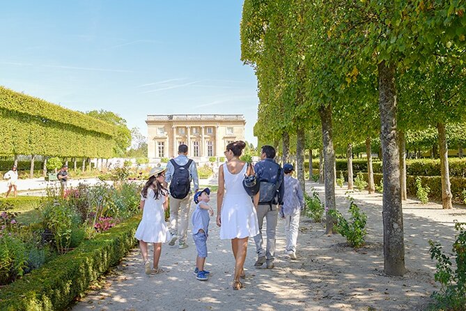 Private Half-Day Trip to Versailles from Paris with Macarons - A polished ride from Paris to Versailles