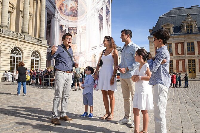 Private Half-Day Trip to Versailles from Paris with Macarons - Two hours in the gardens and orangery